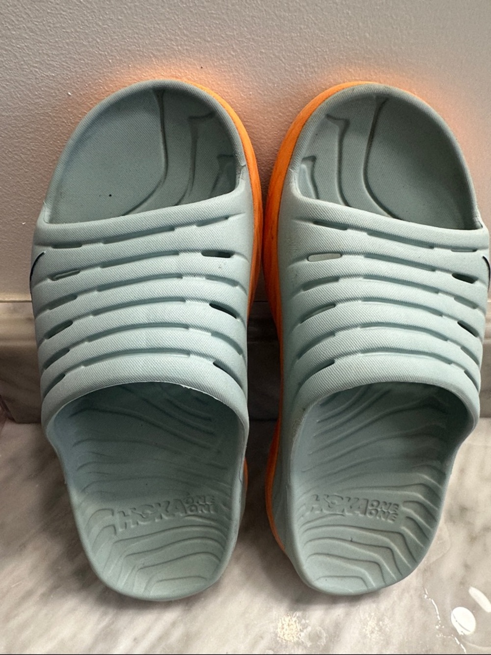 HOKA ONE ONE ORA RECOVERY SLIDE sandals M7 W9